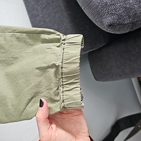 Sanctuary Standard Surplus Jogger Cotton Pants Army Green Size Small - Picture 3 of 6